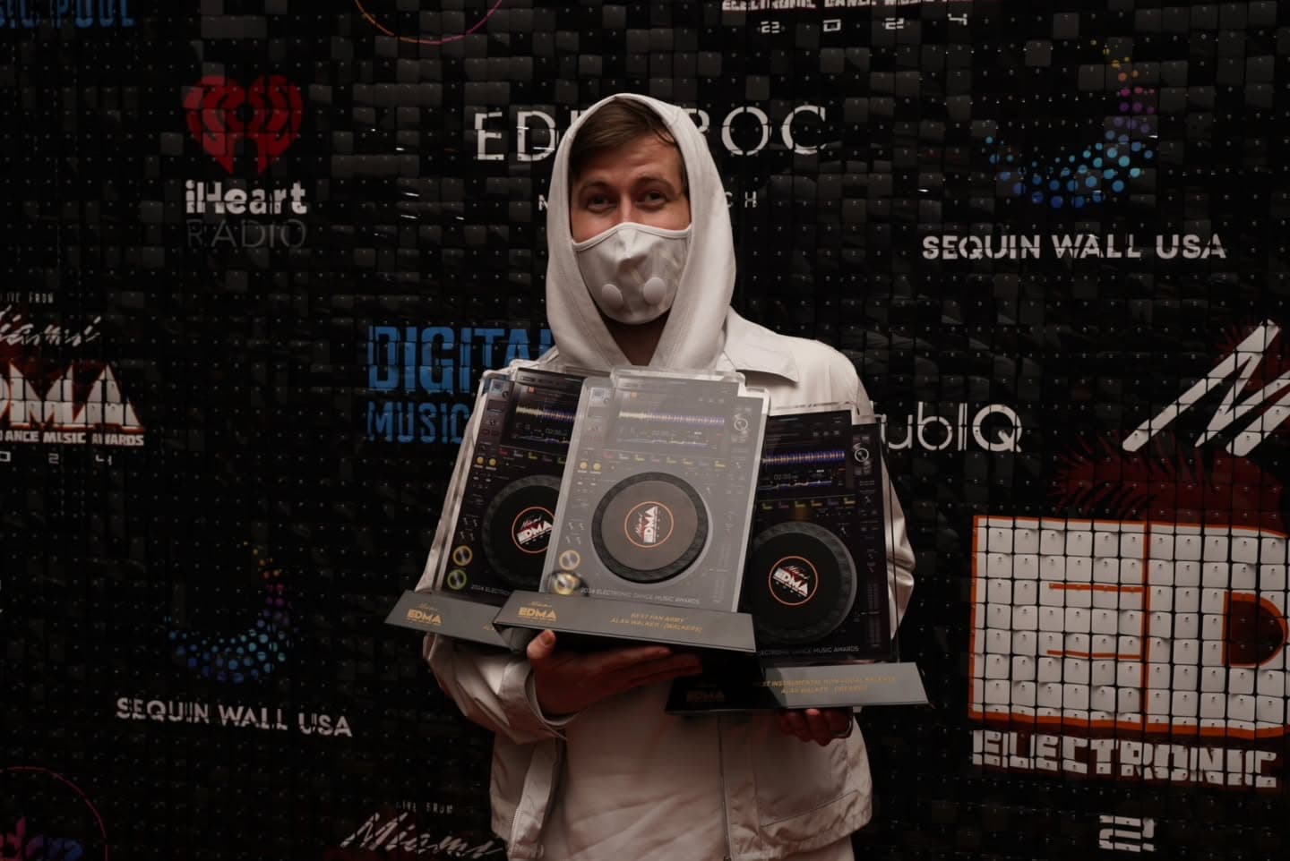 Alan won EDM Miami Awards 2024 in four categories.