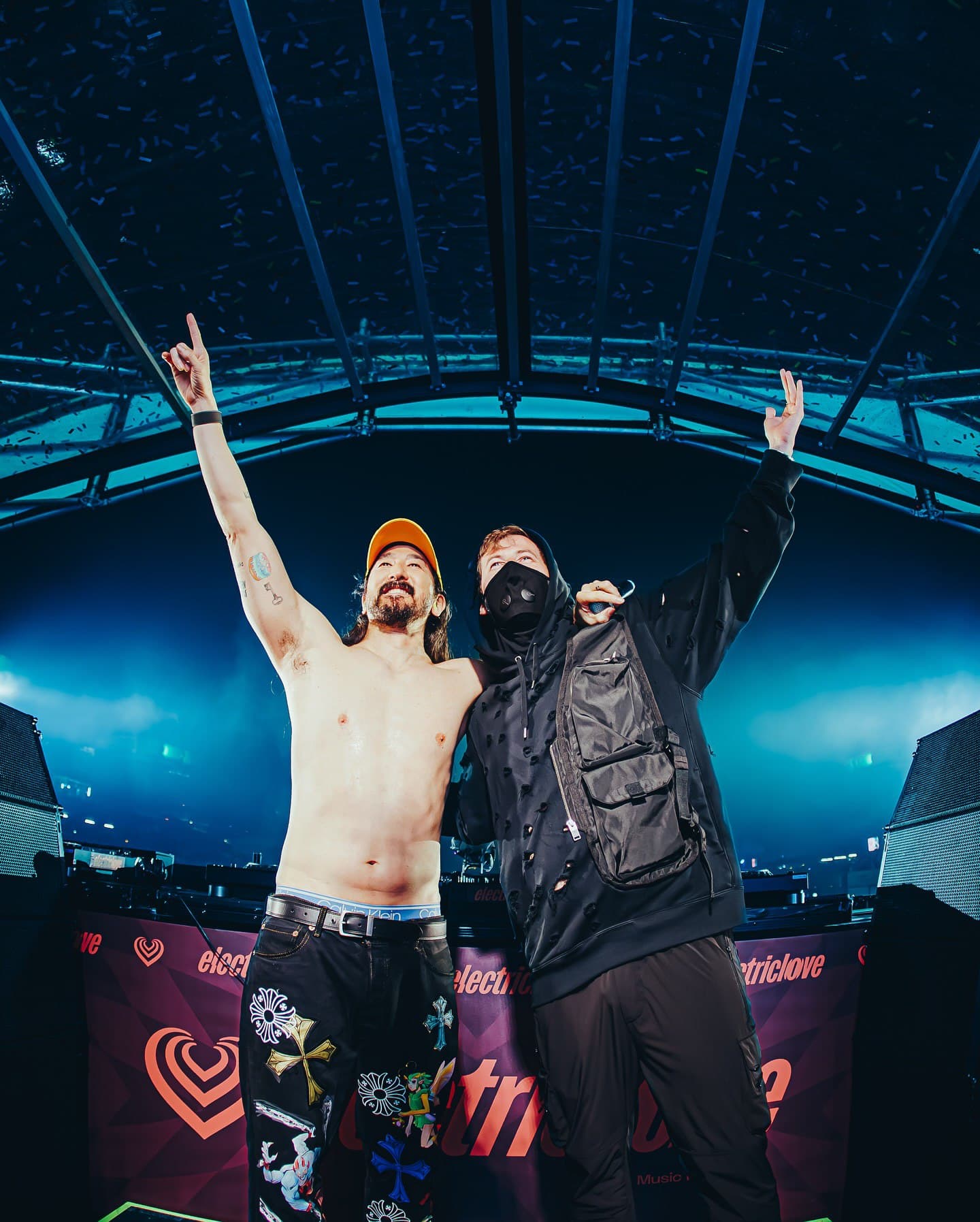 Alan Walker and Steve Aoki shared the stage.